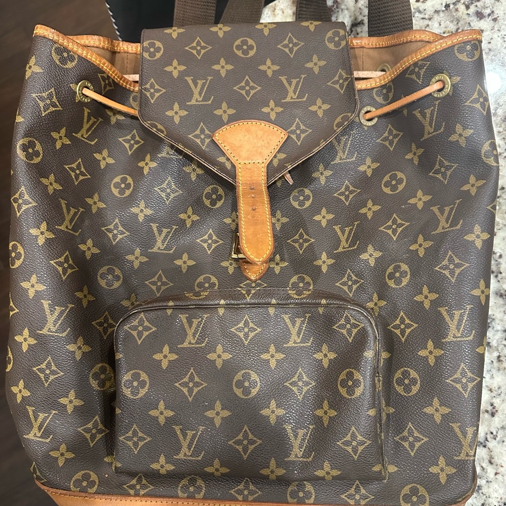 Louis Vuitton Classic Monogram Brown Backpack - Picture 15 of 16